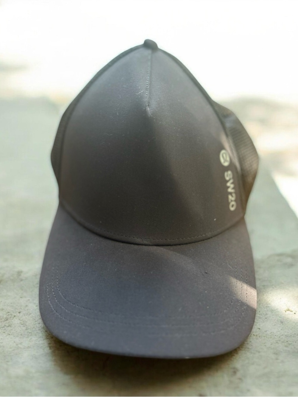 Lululemon SW20 Seawheeze Black Trucker Mesh Hat Cap Mens